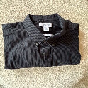 Calvin Klein shirt. Black color. Size L
